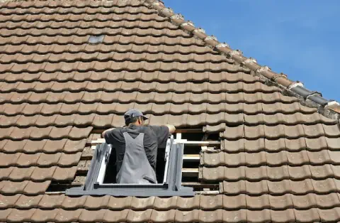 Pose de velux à Gémozac
